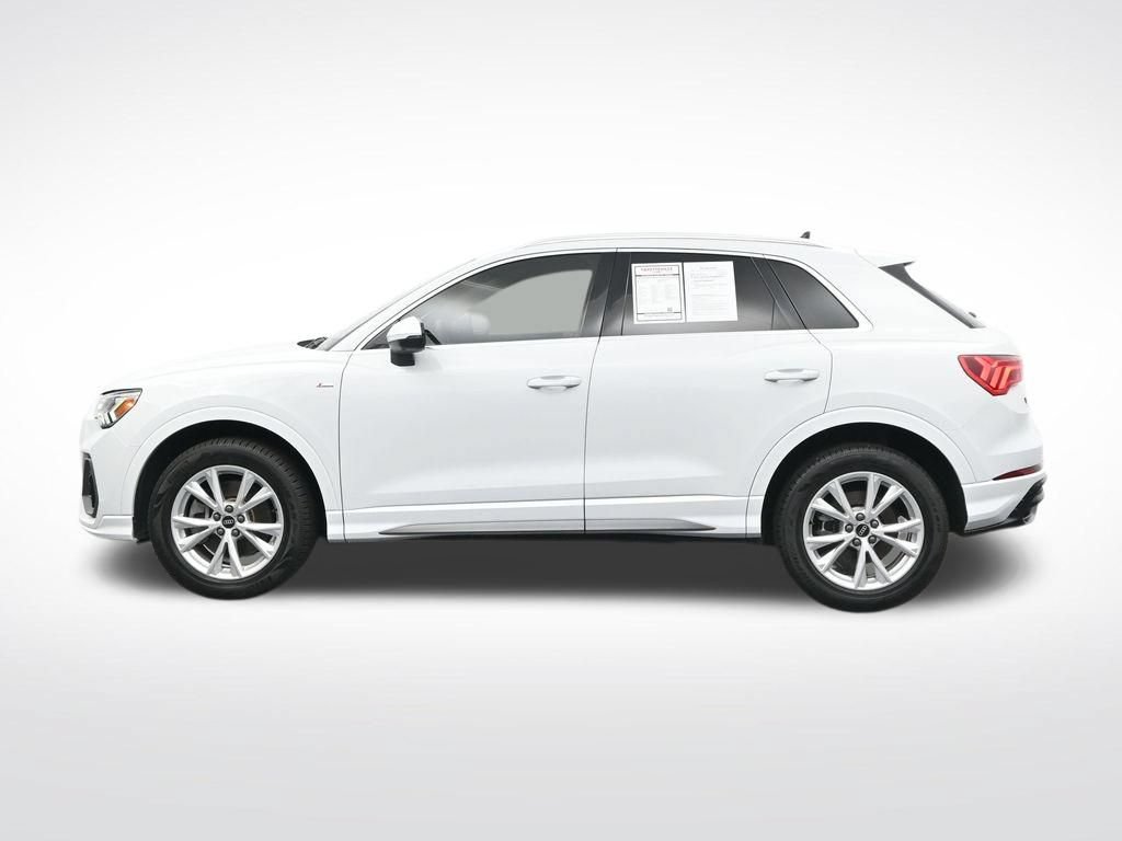 Used 2022 Audi Q3 2.0T Premium Plus w/ Premium Plus Package AWD/4WD image 10