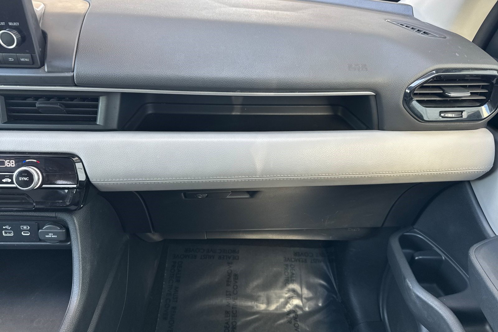 Certified 2023 Honda Pilot LX image 27