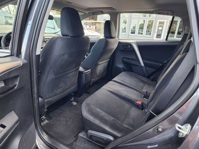 Used 2013 Toyota RAV4 XLE FWD image 12