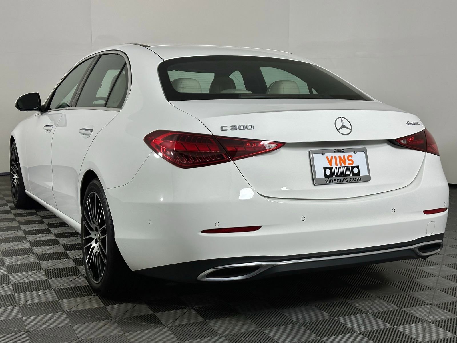 Used 2023 Mercedes-Benz C 300 4MATIC Sedan image 35