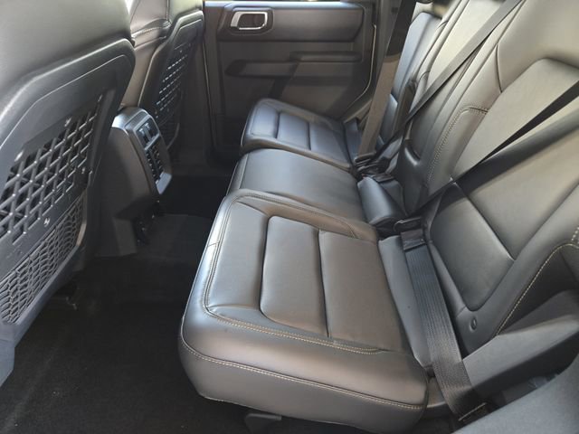 New 2025 Ford Bronco Badlands image 21