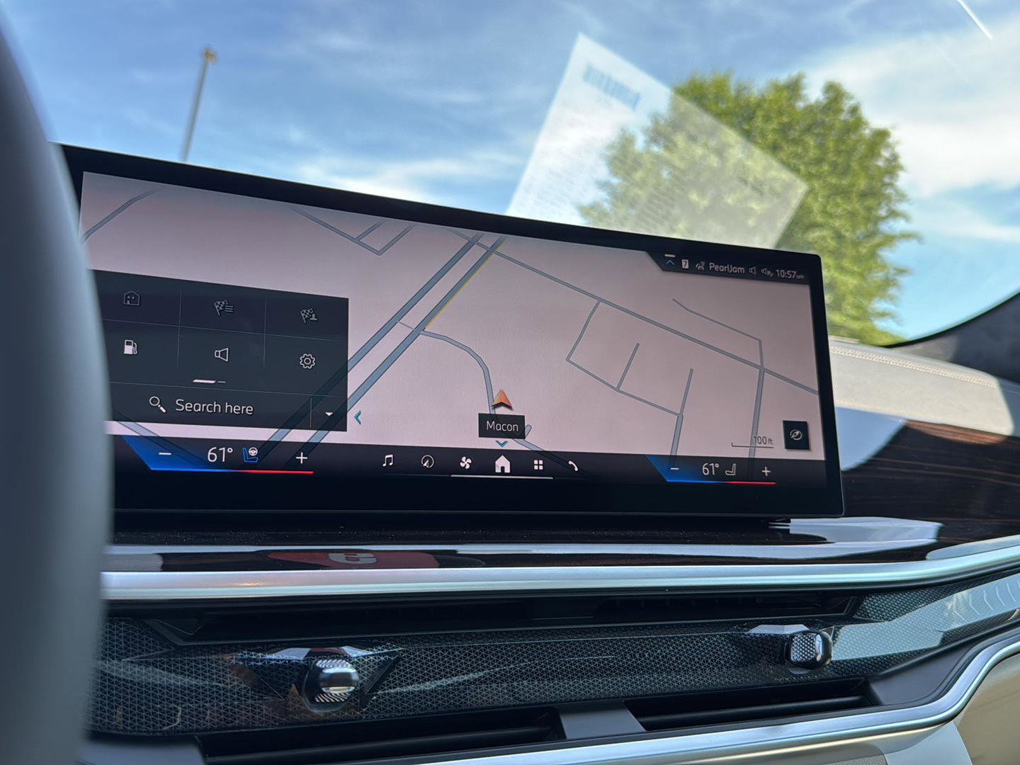 New 2026 BMW X6 xDrive40i w/ Executive Package image 23