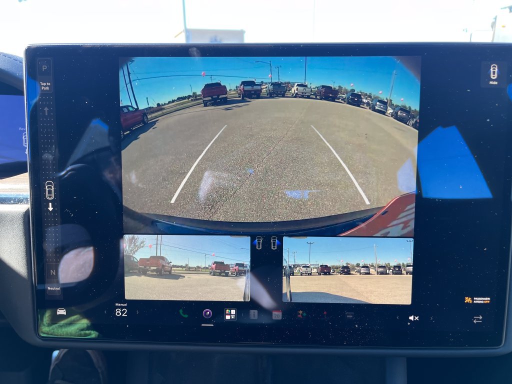 Used 2022 Tesla Model S AWD/4WD image 21