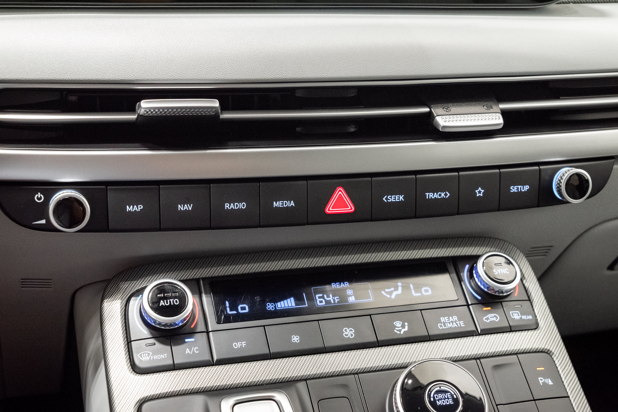 Used 2025 Hyundai Palisade SEL FWD image 19