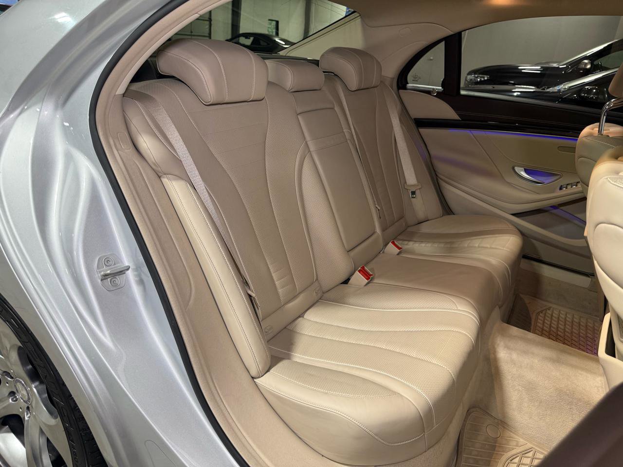 Used 2015 Mercedes-Benz S 550 Sedan w/ Premium 1 Package image 32