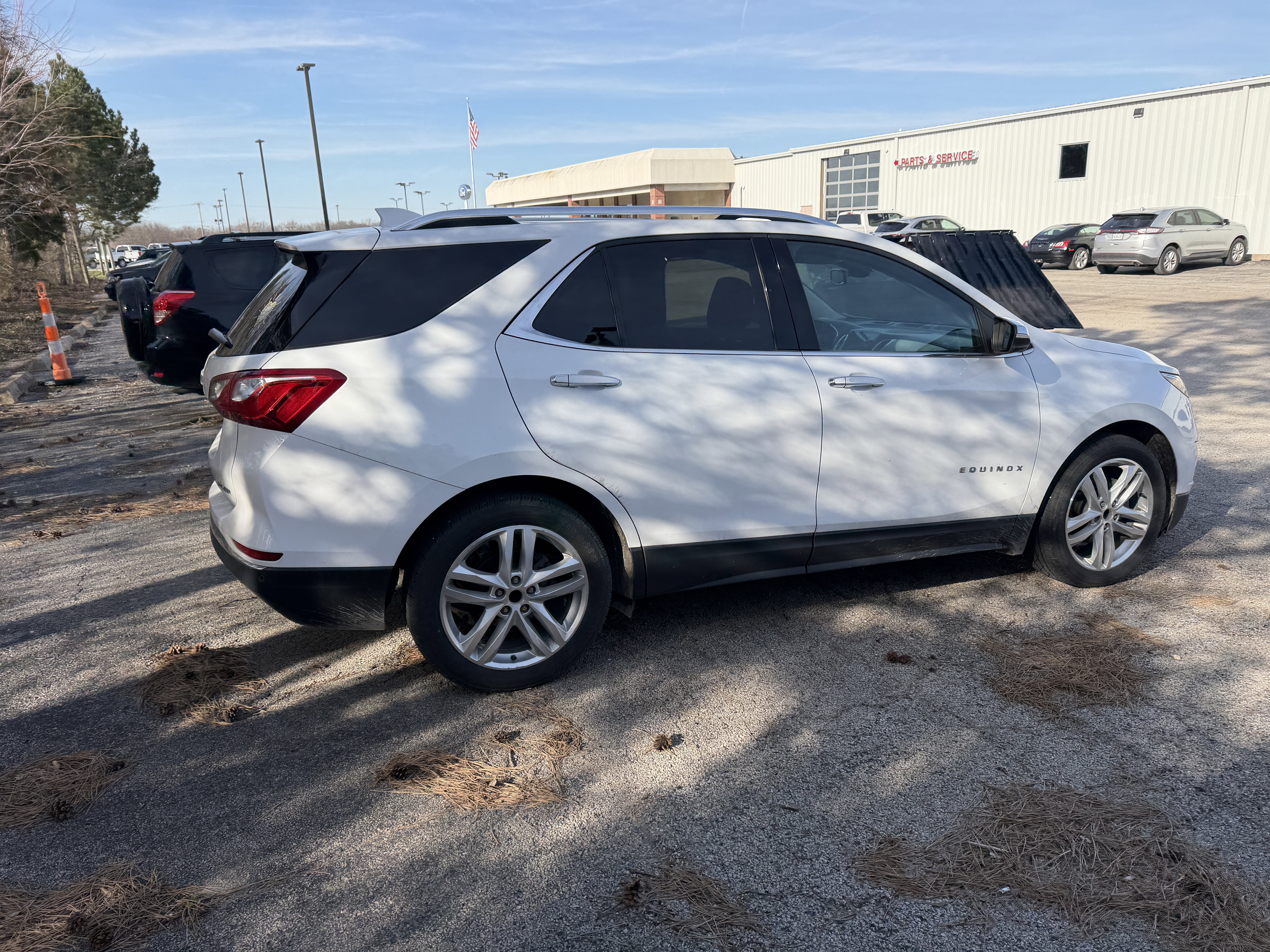 Used 2020 Chevrolet Equinox Premier image 8