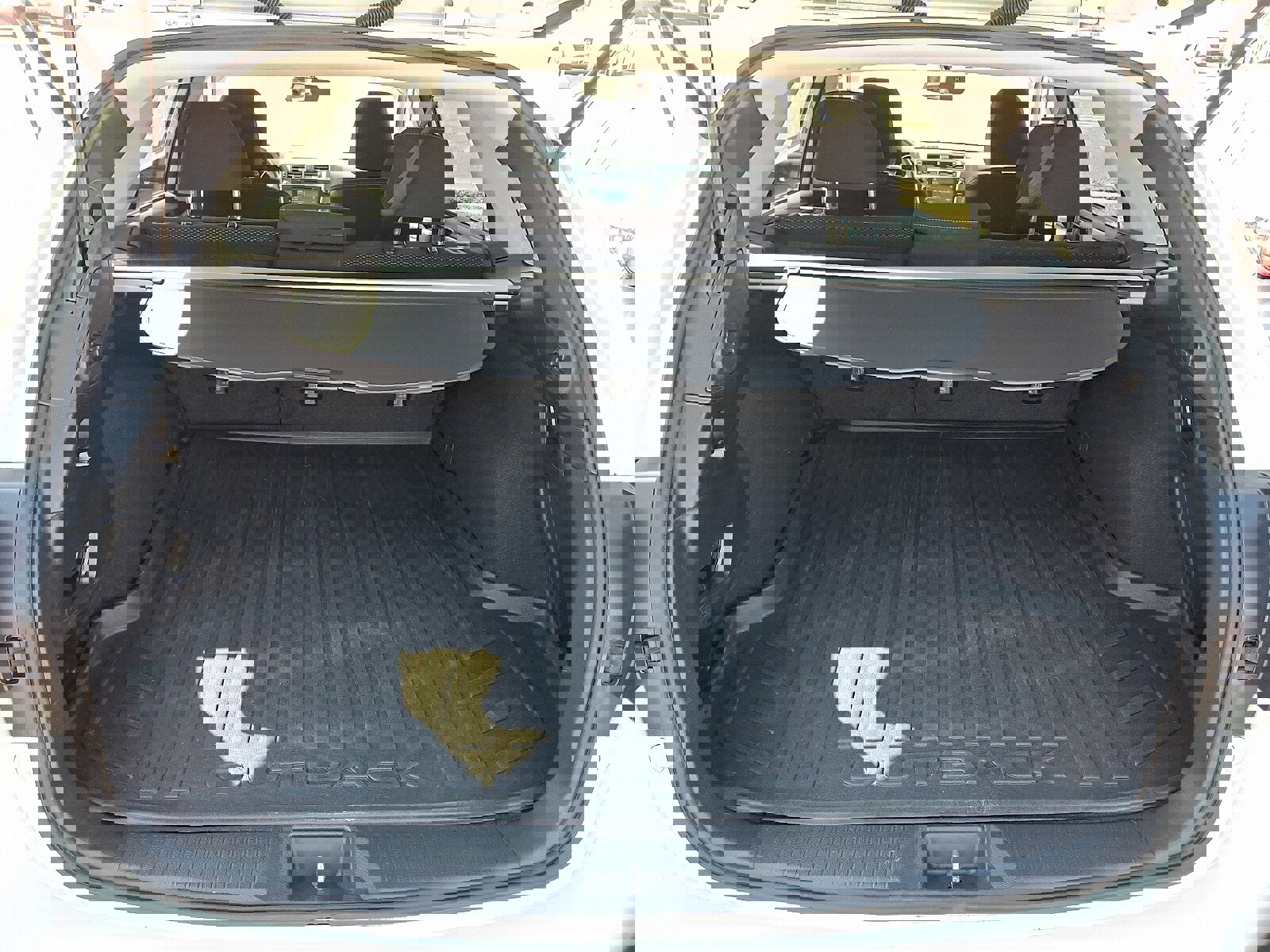 Used 2019 Subaru Outback 2.5i Premium image 29