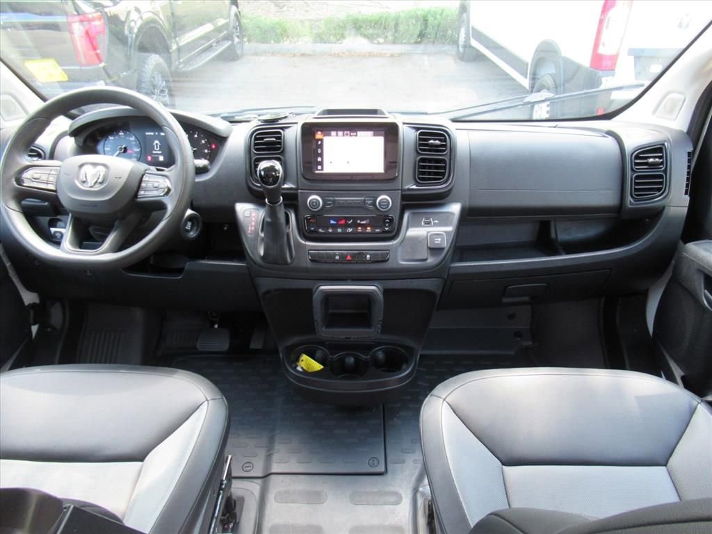 Used 2025 RAM ProMaster 2500 w/ Convenience Group FWD image 14