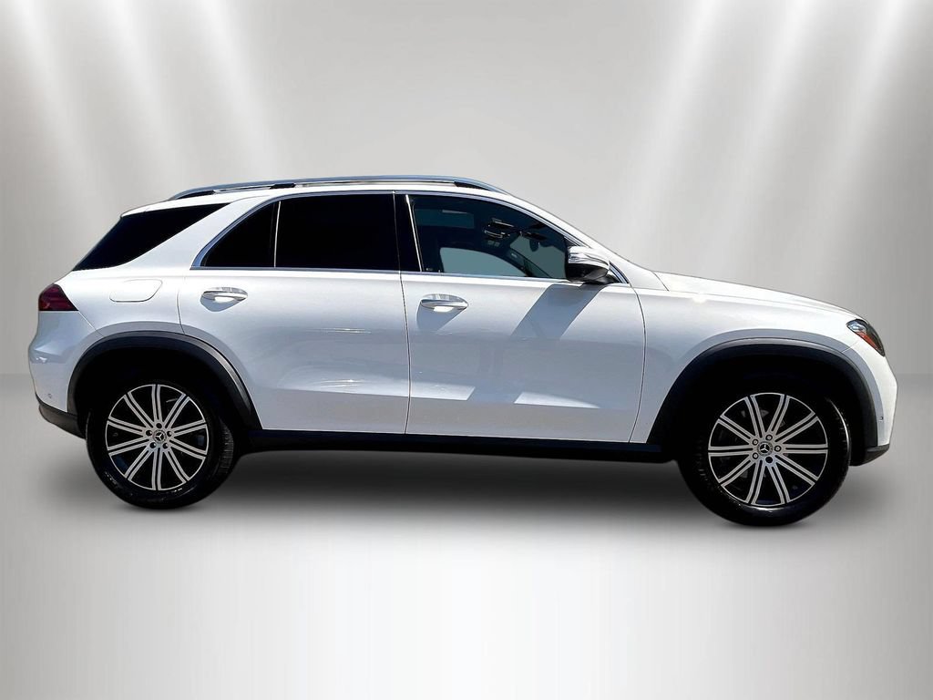 Used 2024 Mercedes-Benz GLE 350 4MATIC image 4