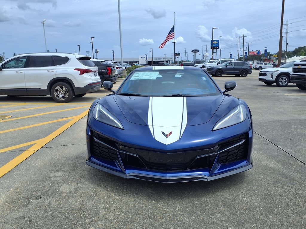 New 2027 Chevrolet Corvette Grand Sport w/ Grand Sport Launch Edition RWD image 3