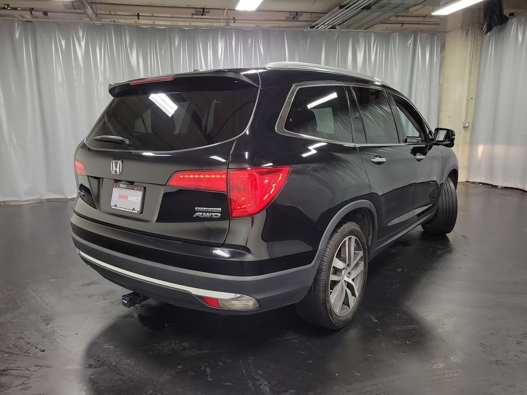 Used 2018 Honda Pilot Touring image 8
