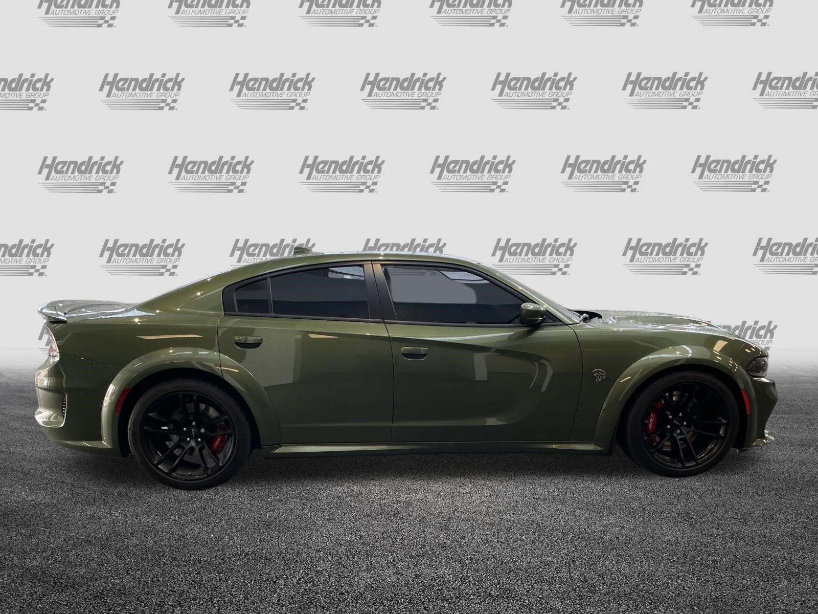 Used 2022 Dodge Charger SRT Hellcat w/ Harman/Kardon Audio Group RWD image 11