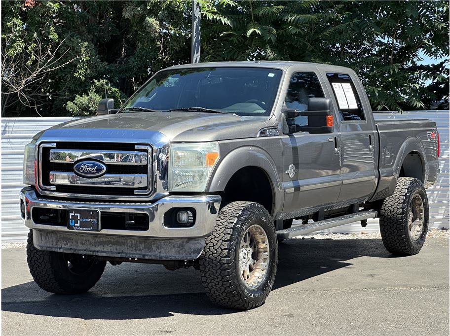 Used 2011 Ford F250 Lariat w/ Lariat Ultimate Pkg AWD/4WD image 6