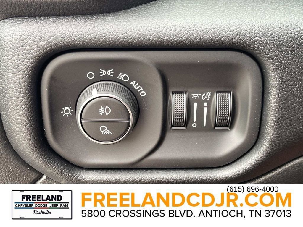 New 2026 RAM 3500 Laramie AWD/4WD image 30