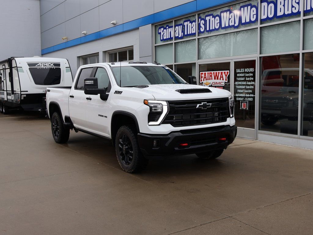 New 2026 Chevrolet Silverado 3500 LT w/ Trail Boss Package image 2
