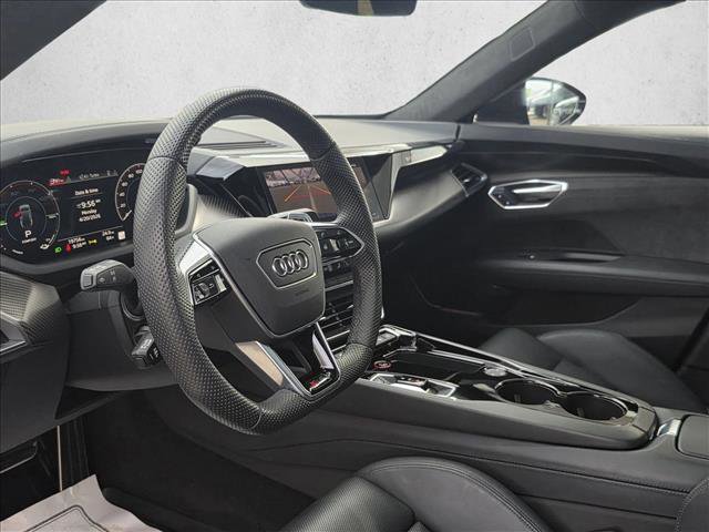 Certified 2023 Audi RS e-tron GT w/ Carbon Performance Package image 10