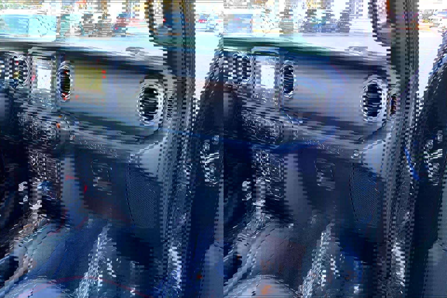 Used 2019 Jeep Wrangler Unlimited Rubicon image 17