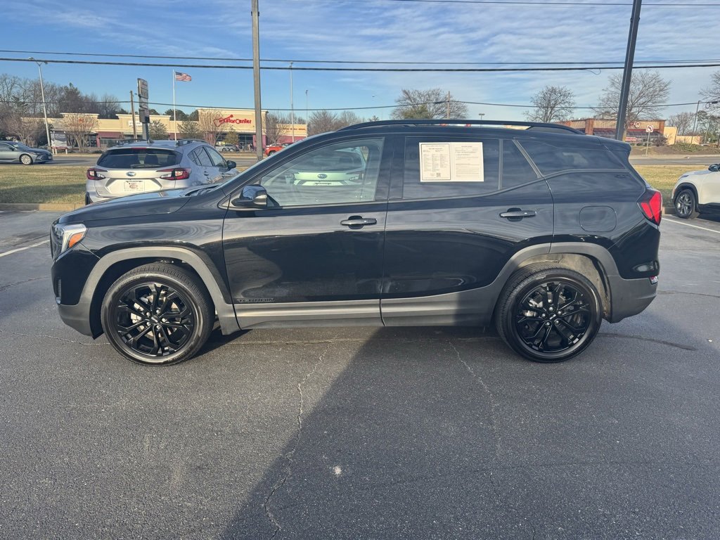 Used 2021 GMC Terrain SLT w/ Infotainment Package II image 4