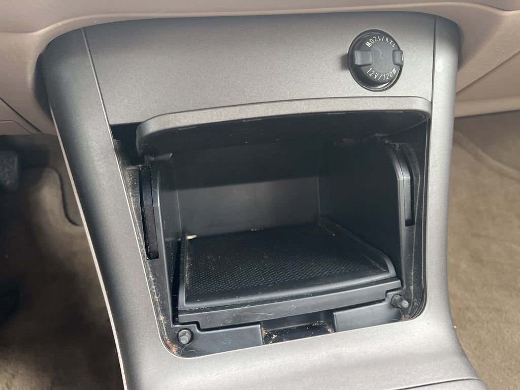 Used 2005 Toyota Camry STD image 18