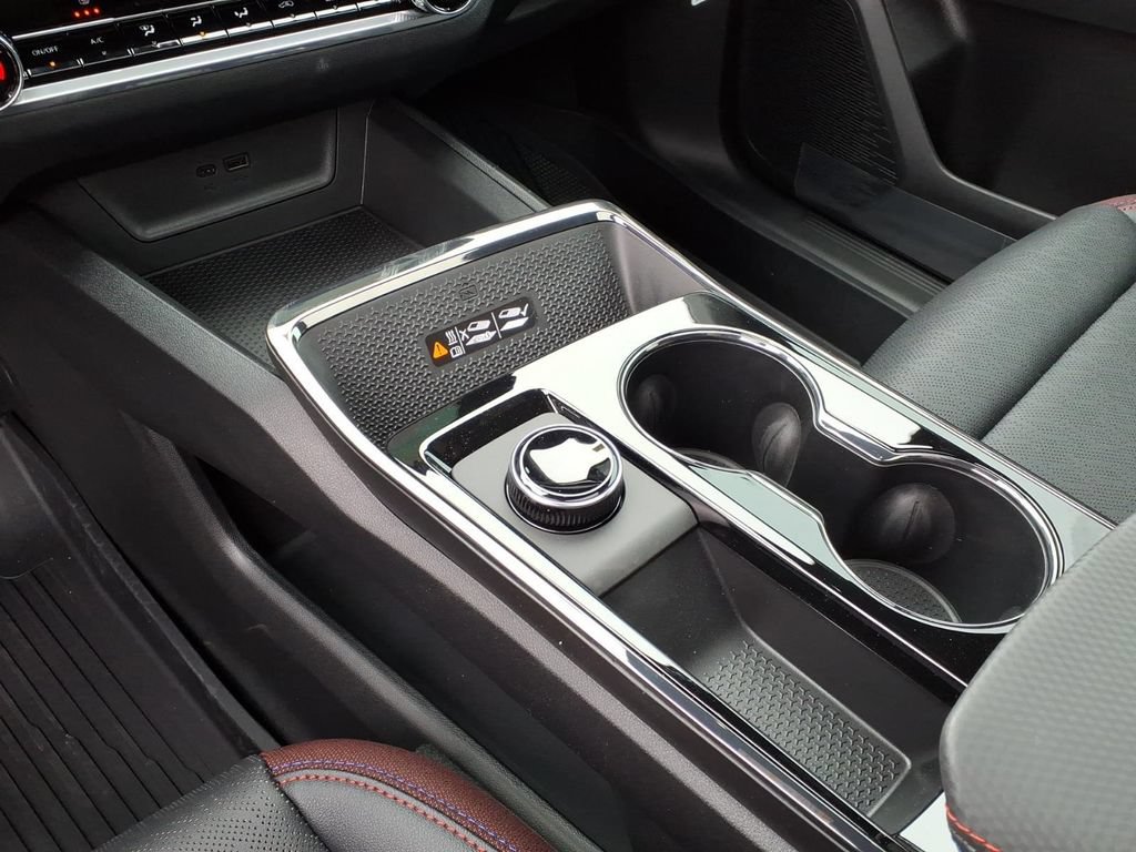 New 2026 Chevrolet Equinox RS w/ Safety and Technology Package FWD image 21