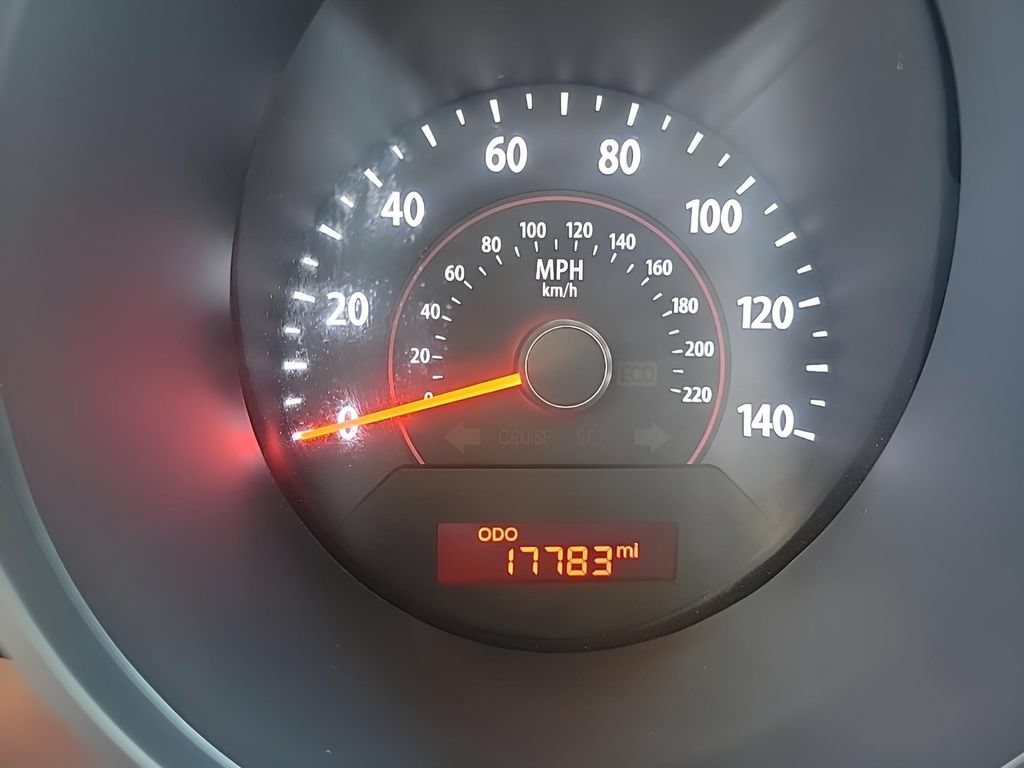 Used 2010 Kia Soul FWD image 17