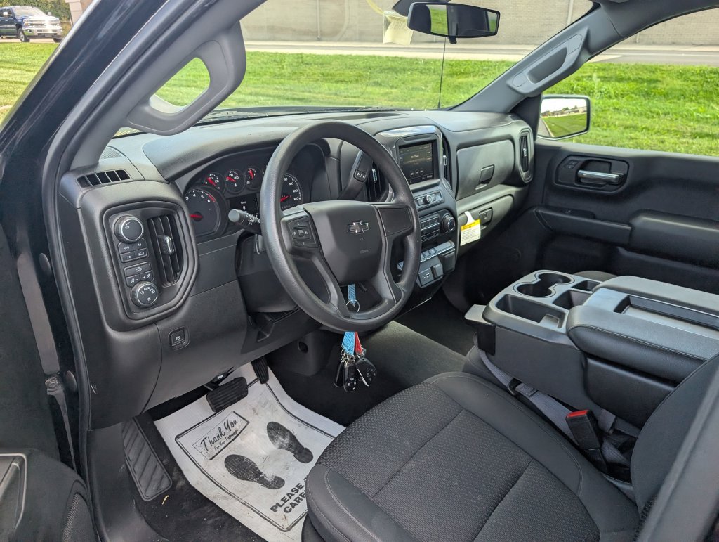 Used 2022 Chevrolet Silverado 1500 Custom w/ Rally Edition AWD/4WD image 13