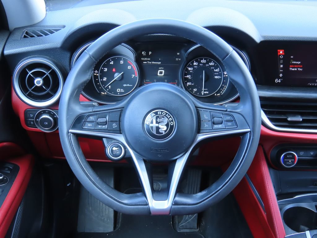 Used 2018 Alfa Romeo Stelvio AWD image 6