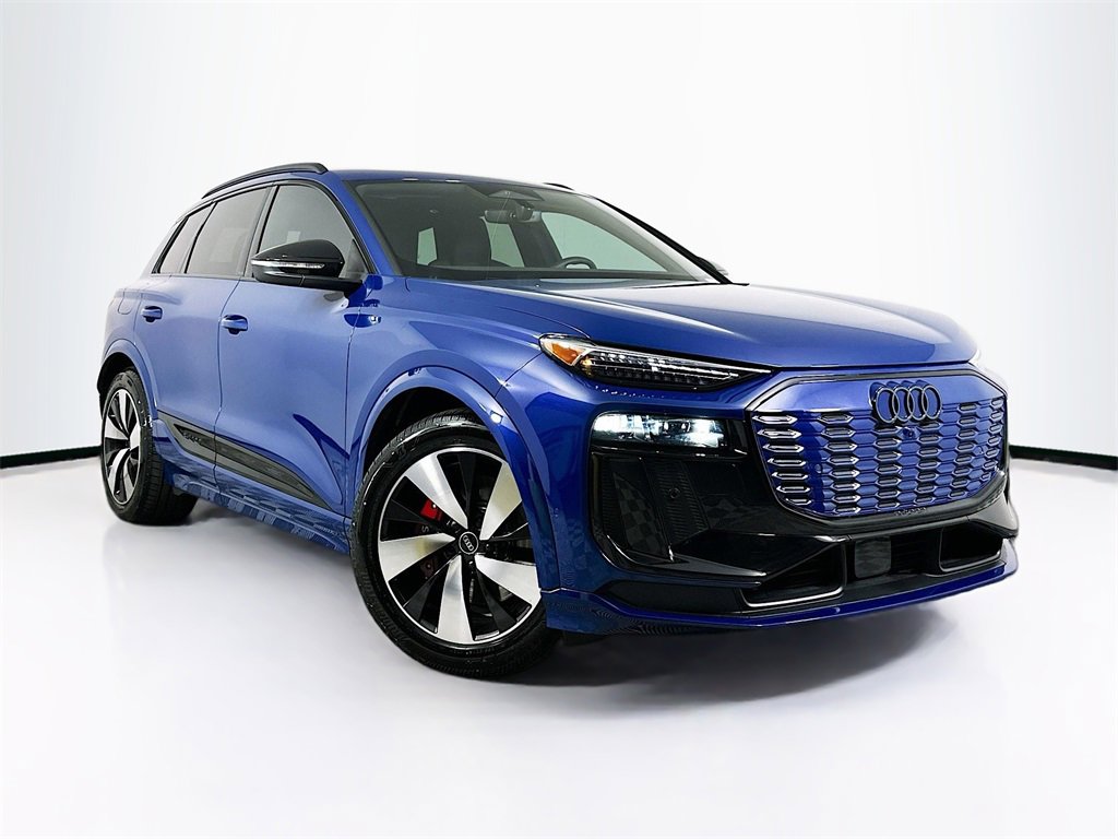 Used 2025 Audi SQ6 e-tron Premium Plus w/ Premium Plus image 1