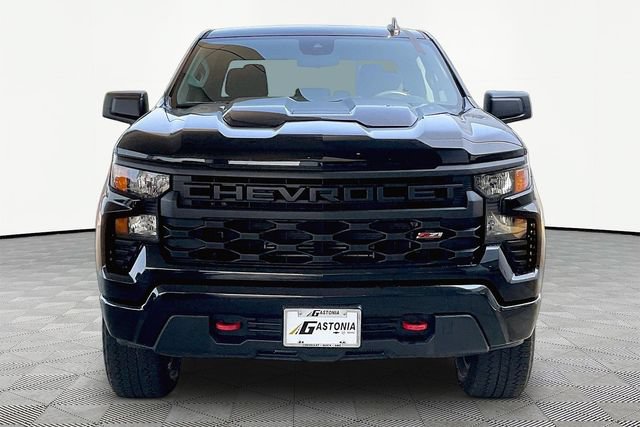 Used 2023 Chevrolet Silverado 1500 Custom Trail Boss w/ LPO, Dark Essentials Package AWD/4WD video 2