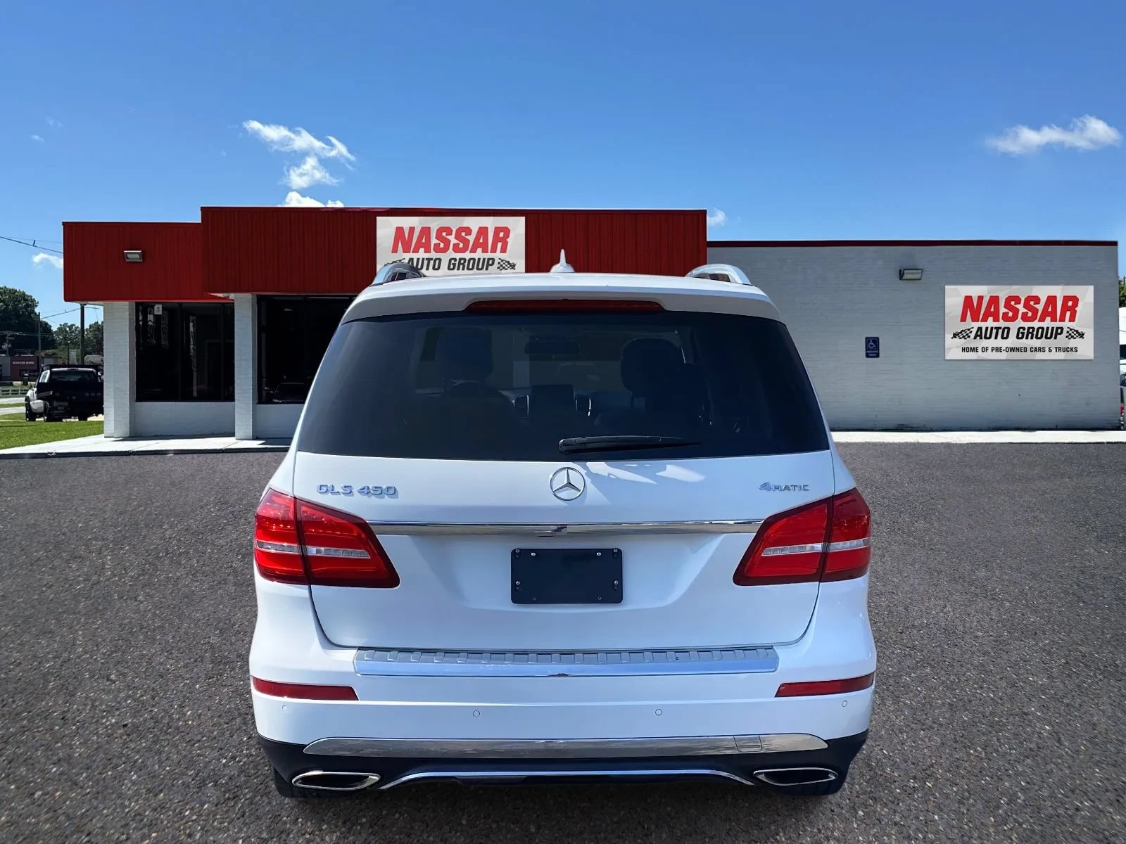 Used 2017 Mercedes-Benz GLS 450 4MATIC w/ Premium Package image 5