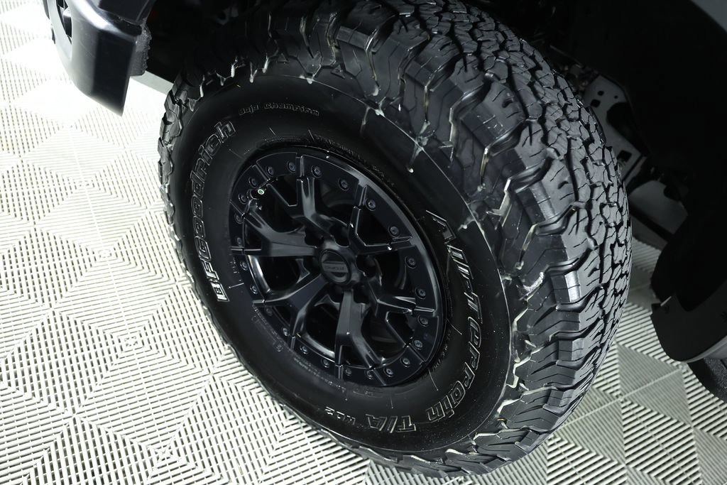 Used 2023 Ford F150 Raptor w/ Equipment Group 802A Raptor R AWD/4WD image 46