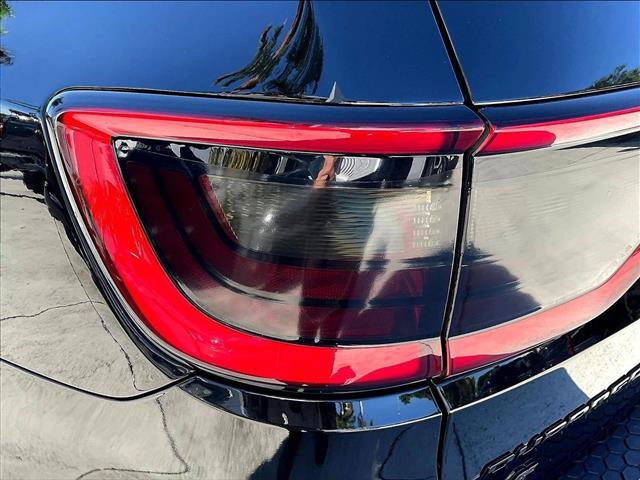 Used 2023 Dodge Durango R/T w/ Blacktop Package AWD/4WD image 29