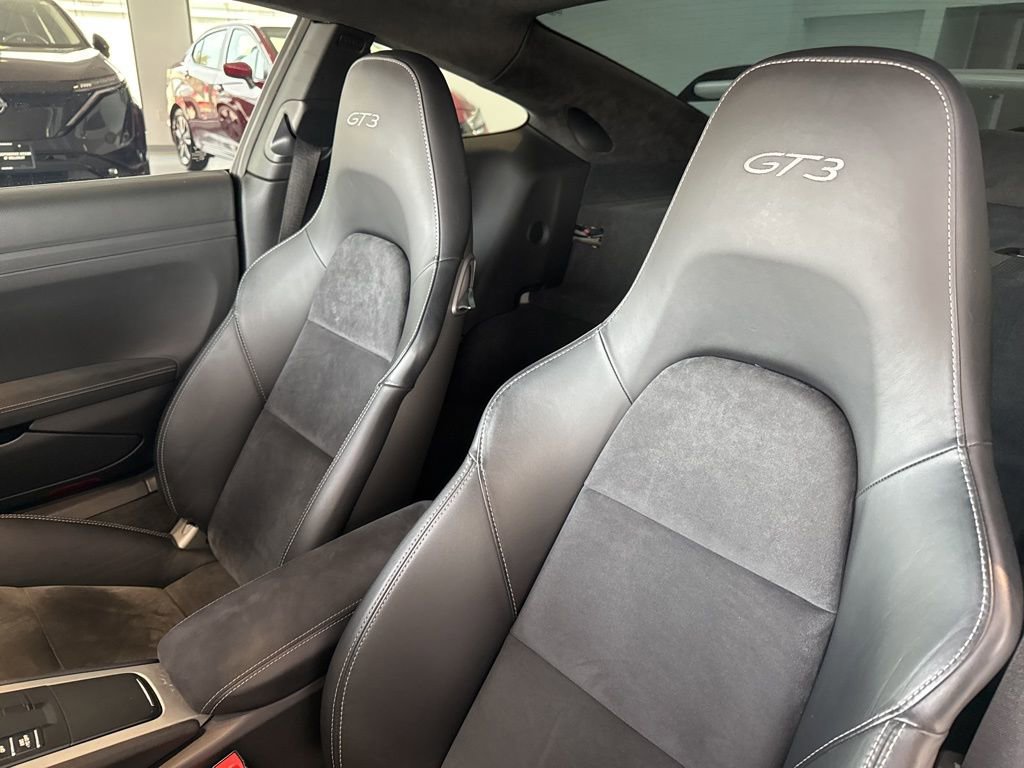 Used 2018 Porsche 911 GT3 image 30