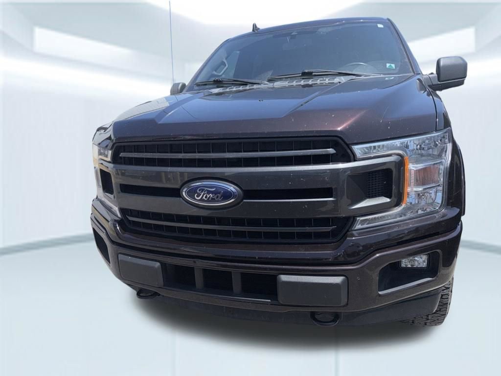 Used 2019 Ford F150 XLT w/ Equipment Group 302A Luxury AWD/4WD image 4