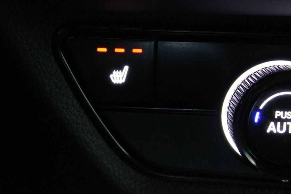 Used 2025 Honda HR-V Sport image 28