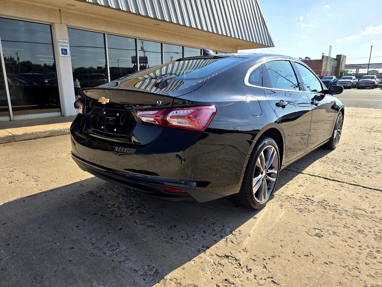 Used 2024 Chevrolet Malibu LT image 8