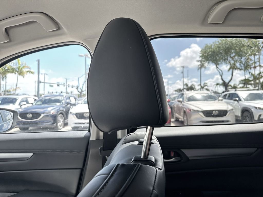 Used 2025 MAZDA CX-5 AWD 2.5 S w/ Select Package image 17