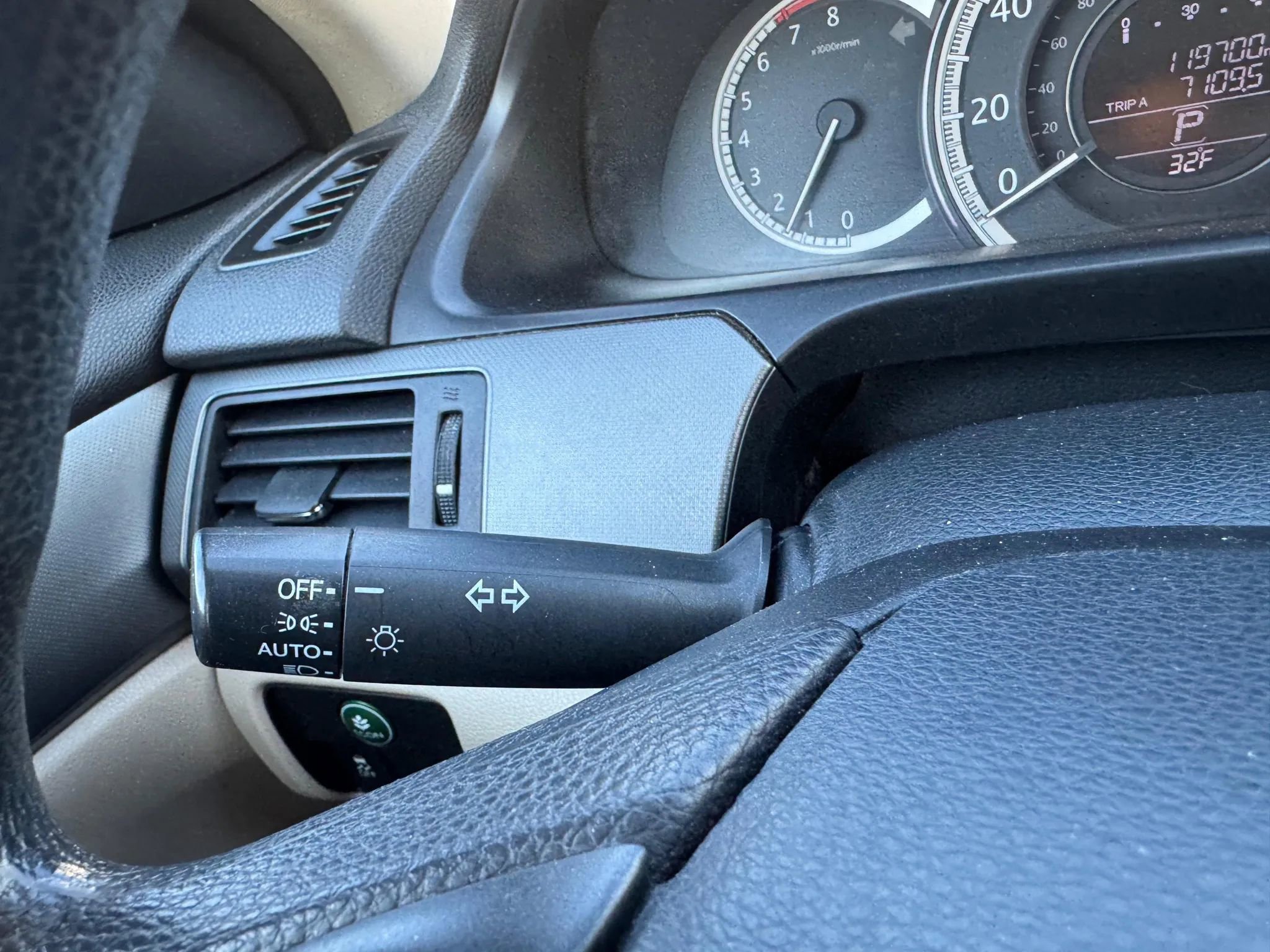 Used 2015 Honda Accord LX image 18