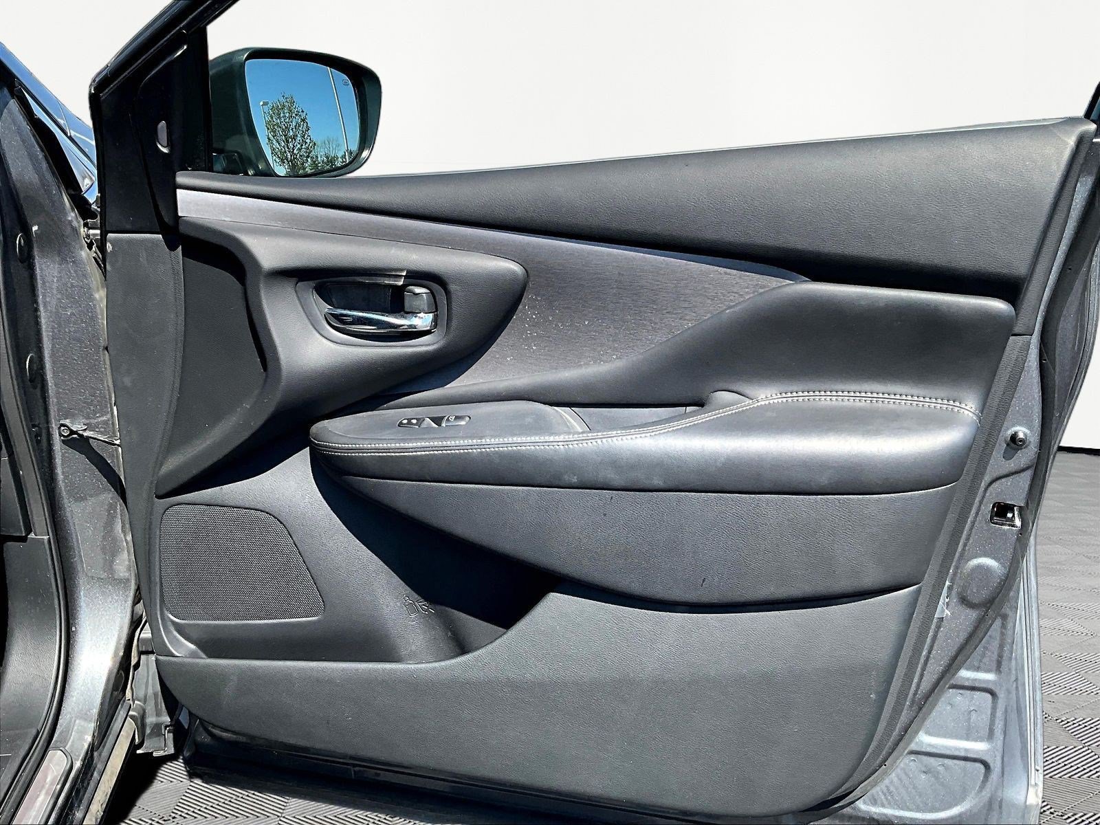 Used 2024 Nissan Murano SL w/ Cargo Package AWD/4WD image 28