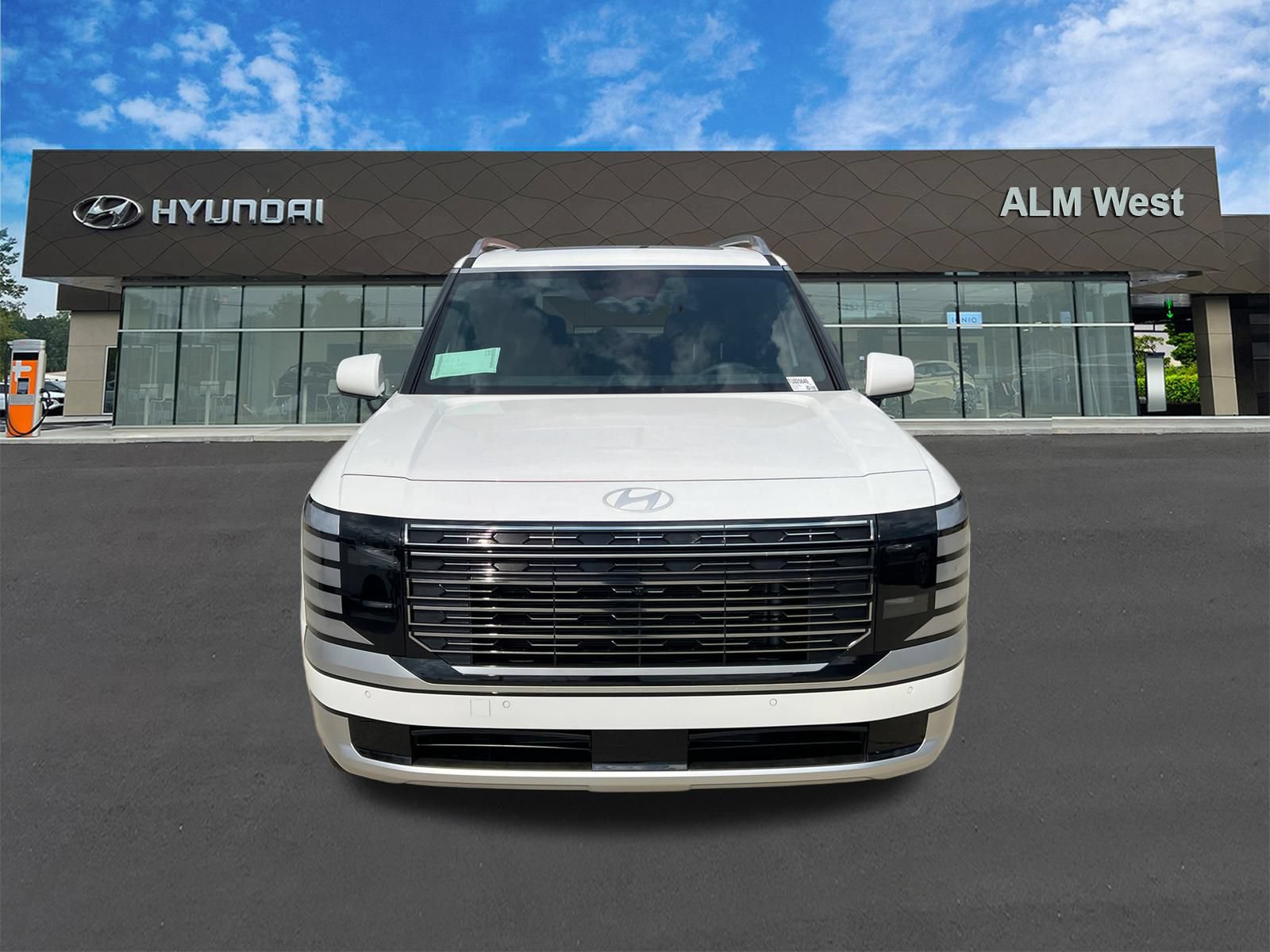 New 2026 Hyundai Palisade Calligraphy FWD image 2