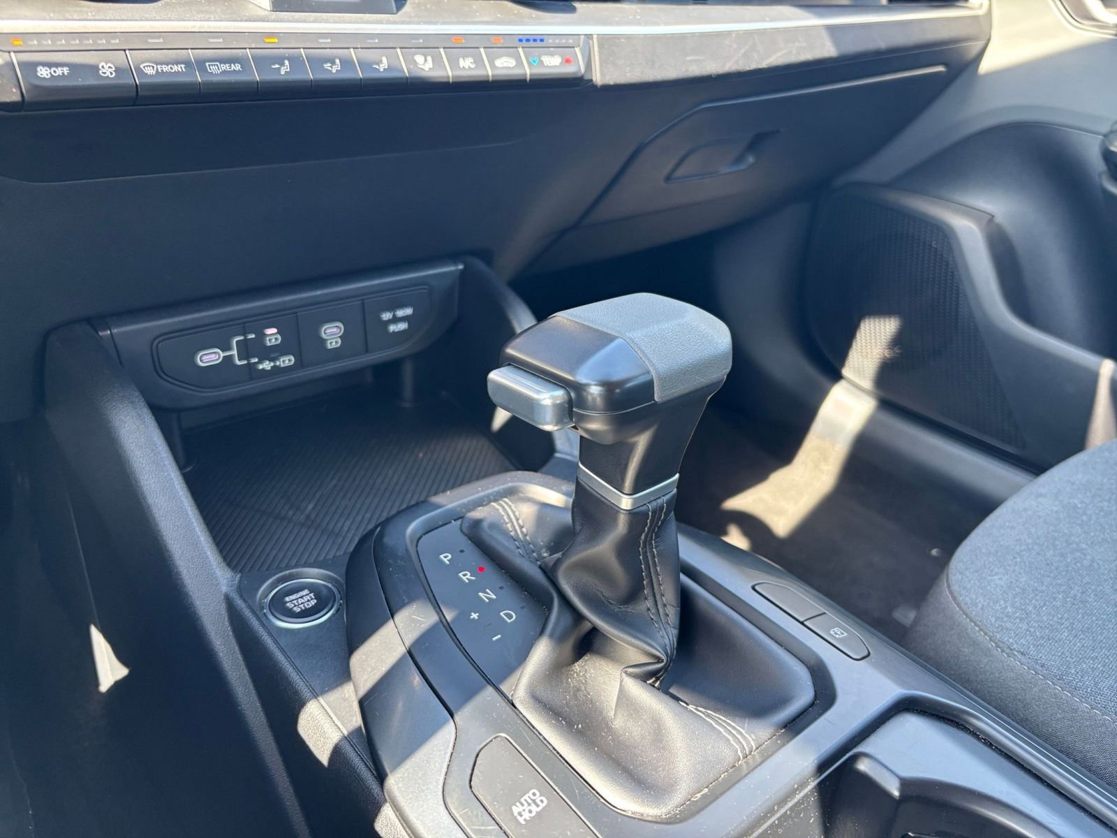 Used 2025 Kia K4 FWD image 39