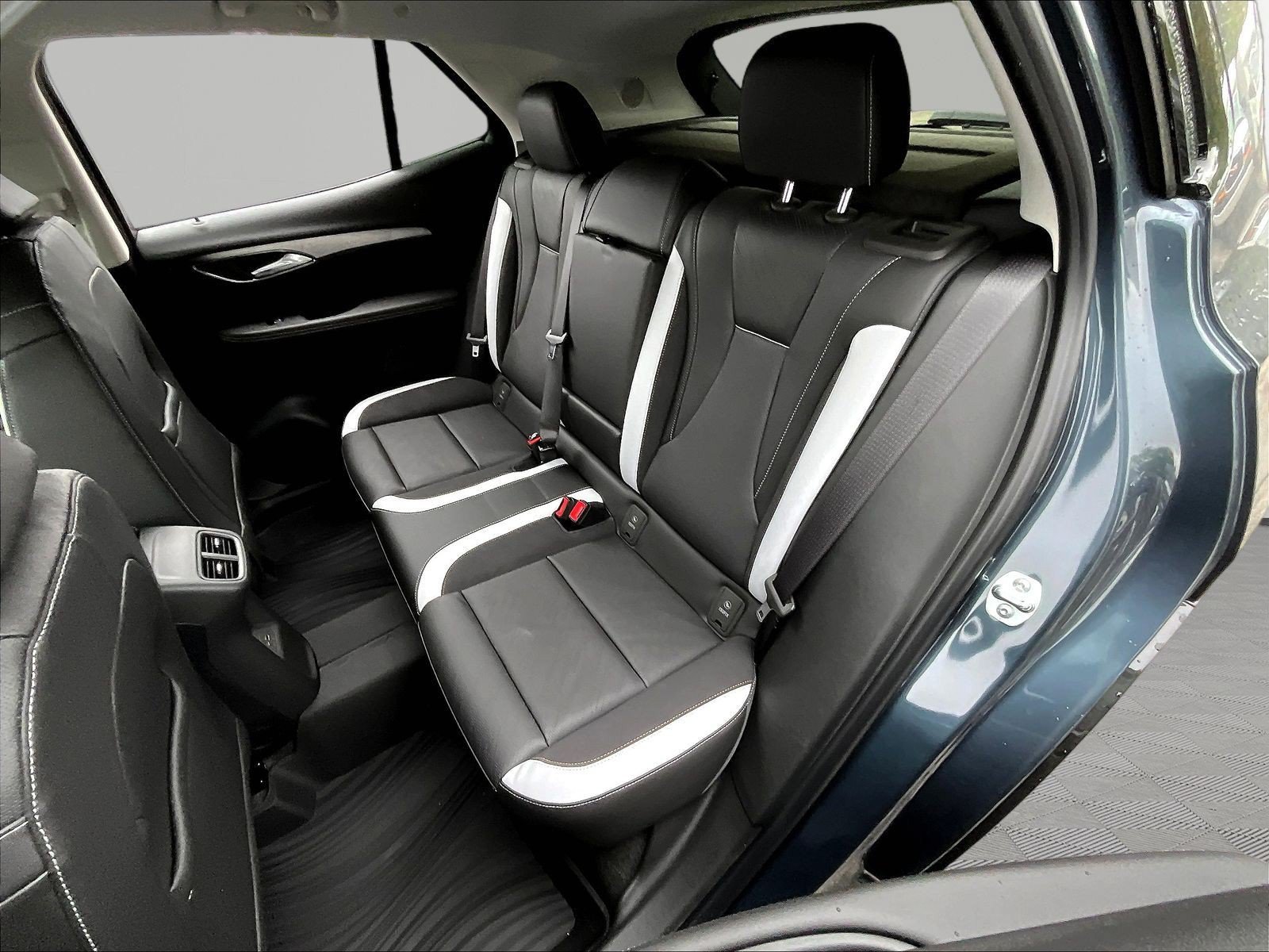 New 2026 Buick Envision Sport Touring AWD/4WD image 17