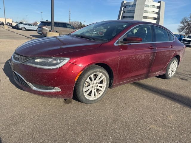 Used 2015 Chrysler 200 Limited w/ Convenience Group image 6