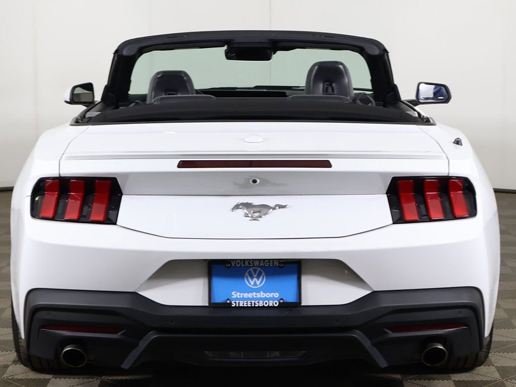 Used 2024 Ford Mustang Premium RWD image 13