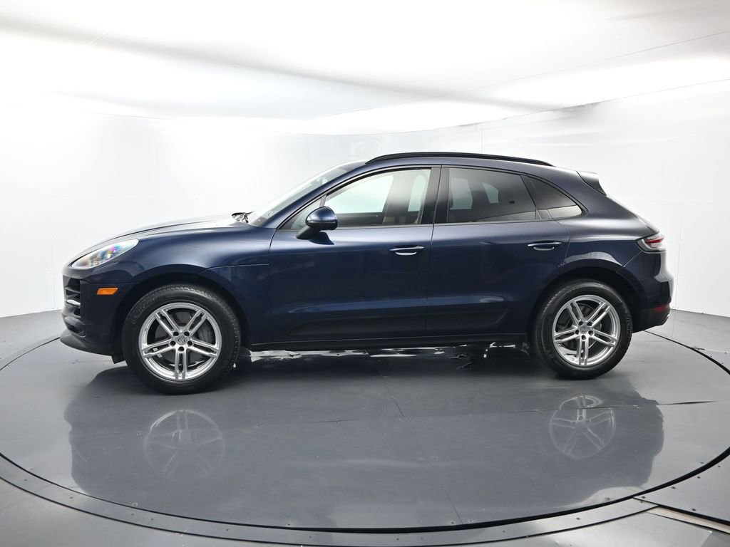 Certified 2020 Porsche Macan S AWD/4WD image 2