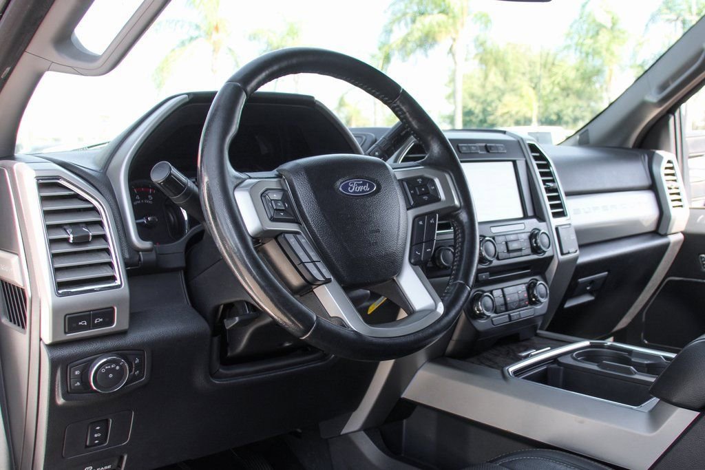 Used 2017 Ford F250 Lariat w/ Chrome Package image 17