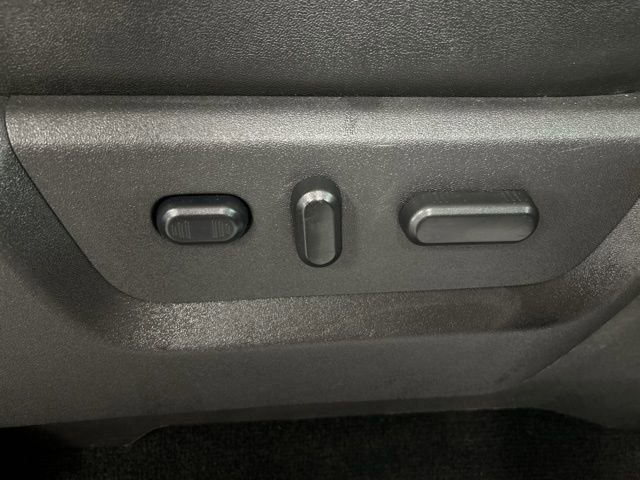 Used 2013 Ford F250 Platinum image 32