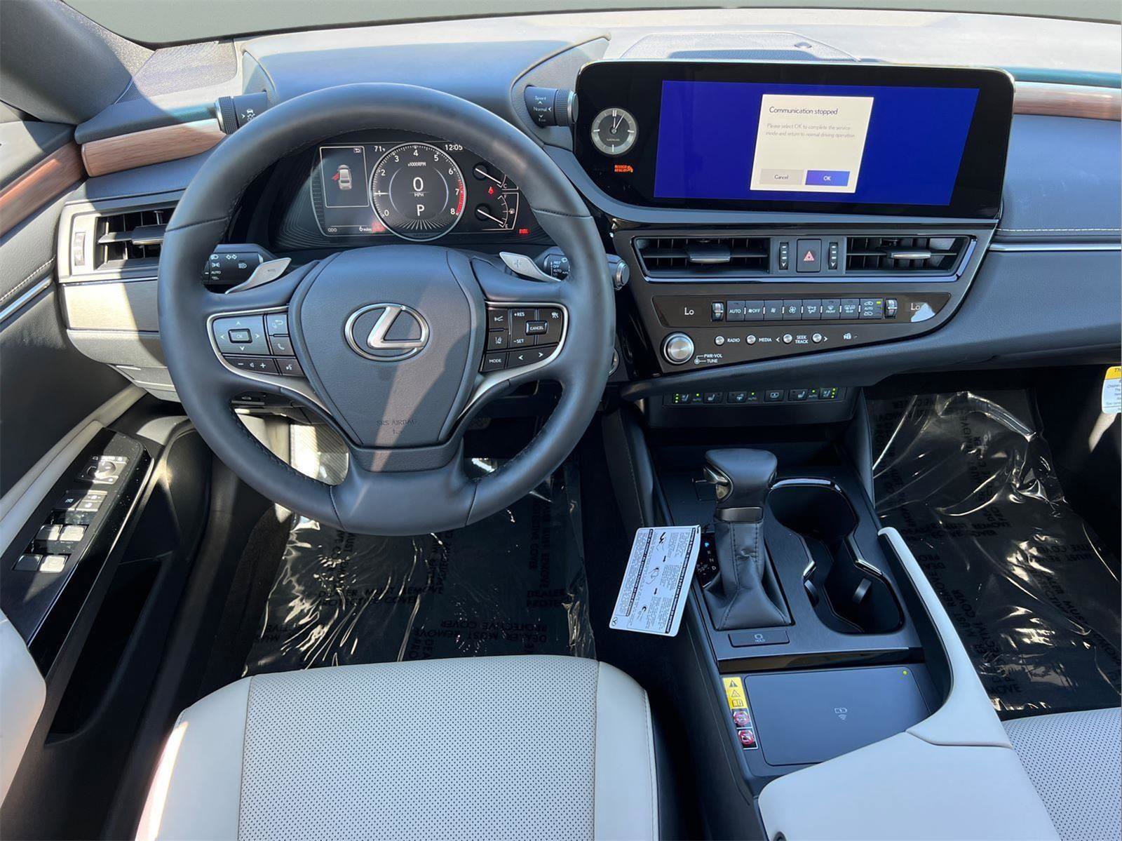 New 2025 Lexus ES 350 w/ Premium Package image 17