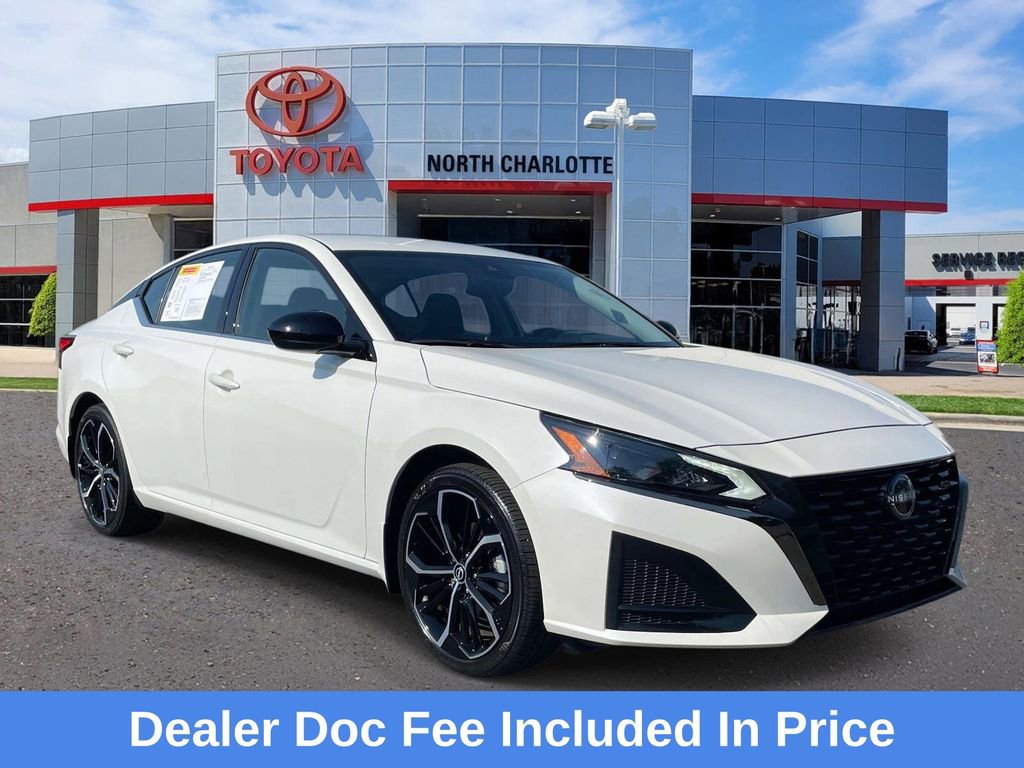 Used 2024 Nissan Altima 2.5 SR FWD 360° Tour
