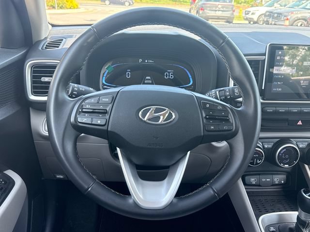 Certified 2026 Hyundai Venue SEL FWD image 14